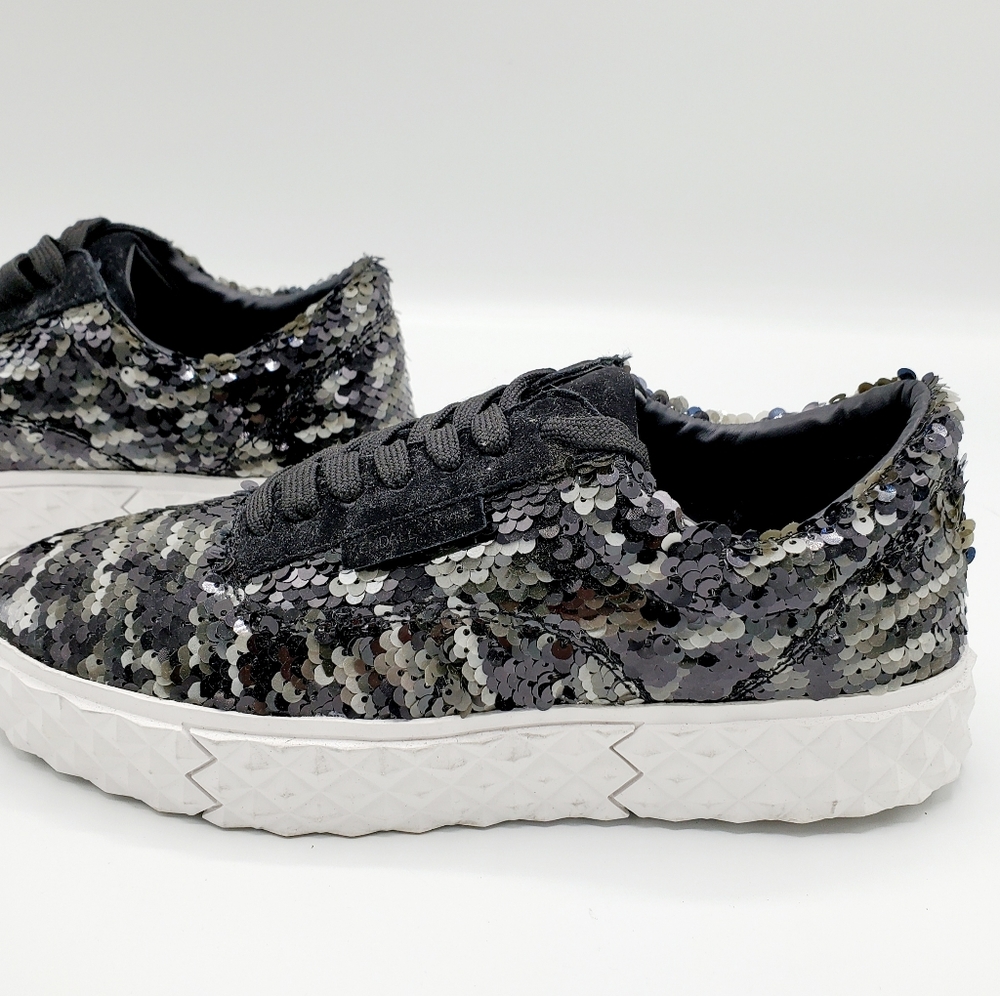 Kendall & Kylie Kardashian Black Sequin Skate Shoe
